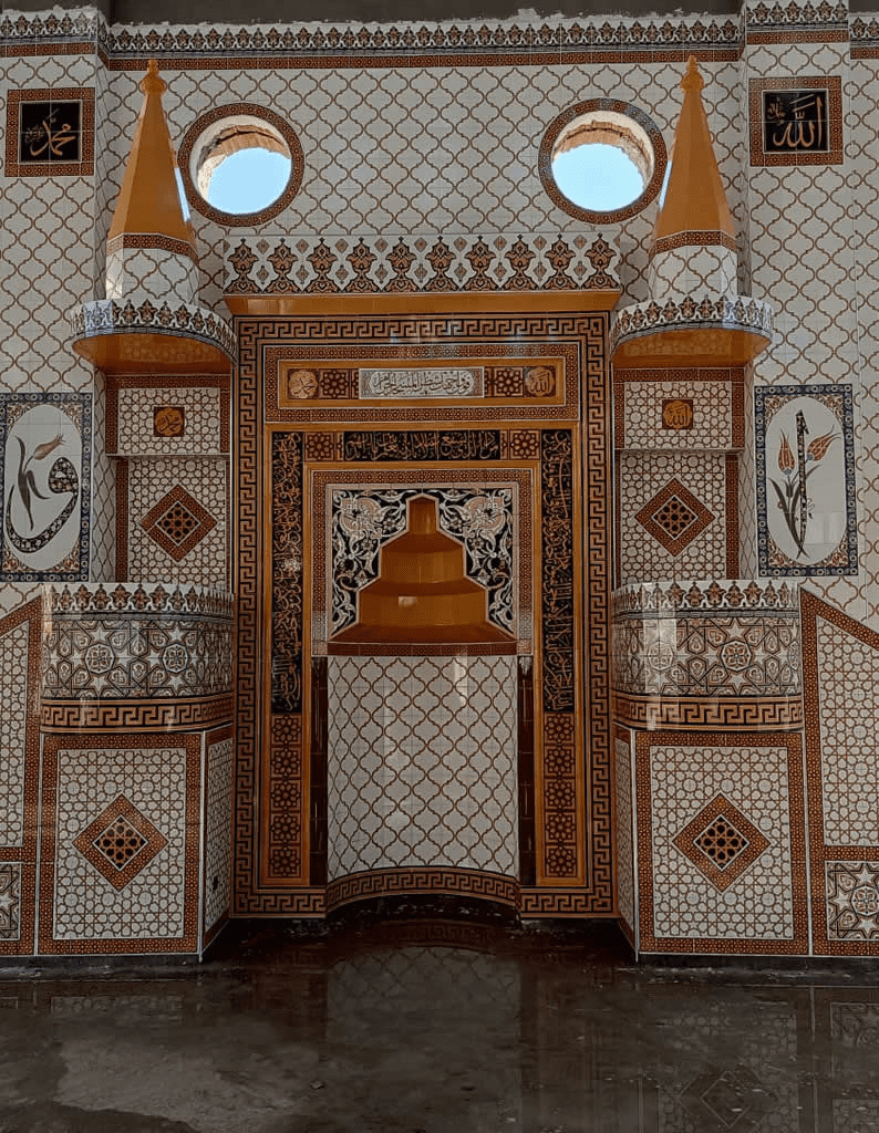 Mihrab, Pulpit, and Lectern-02